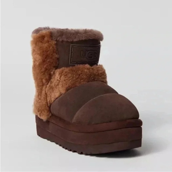 UGG Classic Chillapeak Boots Burnt Cedar - Picture 2 of 10